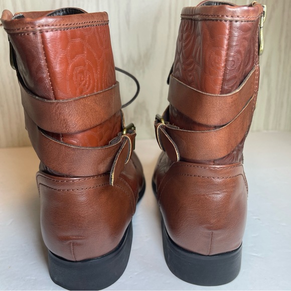 NEW ! Ladies size 6.5 Torrid Rose Embossed Combat Boots - Brown Faux Leather - Picture 6 of 16